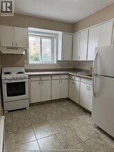 2035 University Ave W in Windsor, ON - Building Photo - Building Photo