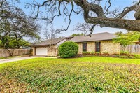 4006 Burr Oak Ln in Austin, TX - Building Photo - Building Photo