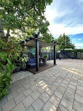 5010 E 1st Ave in Hialeah, FL - Building Photo - Building Photo