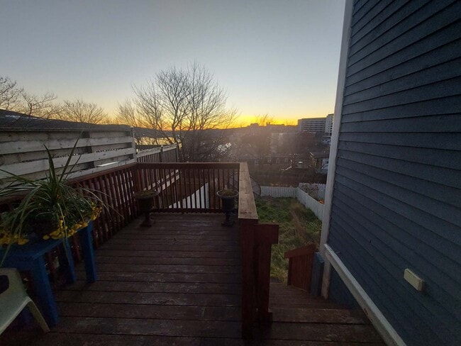 17 Walshs Sq in St John's, NL - Building Photo - Building Photo