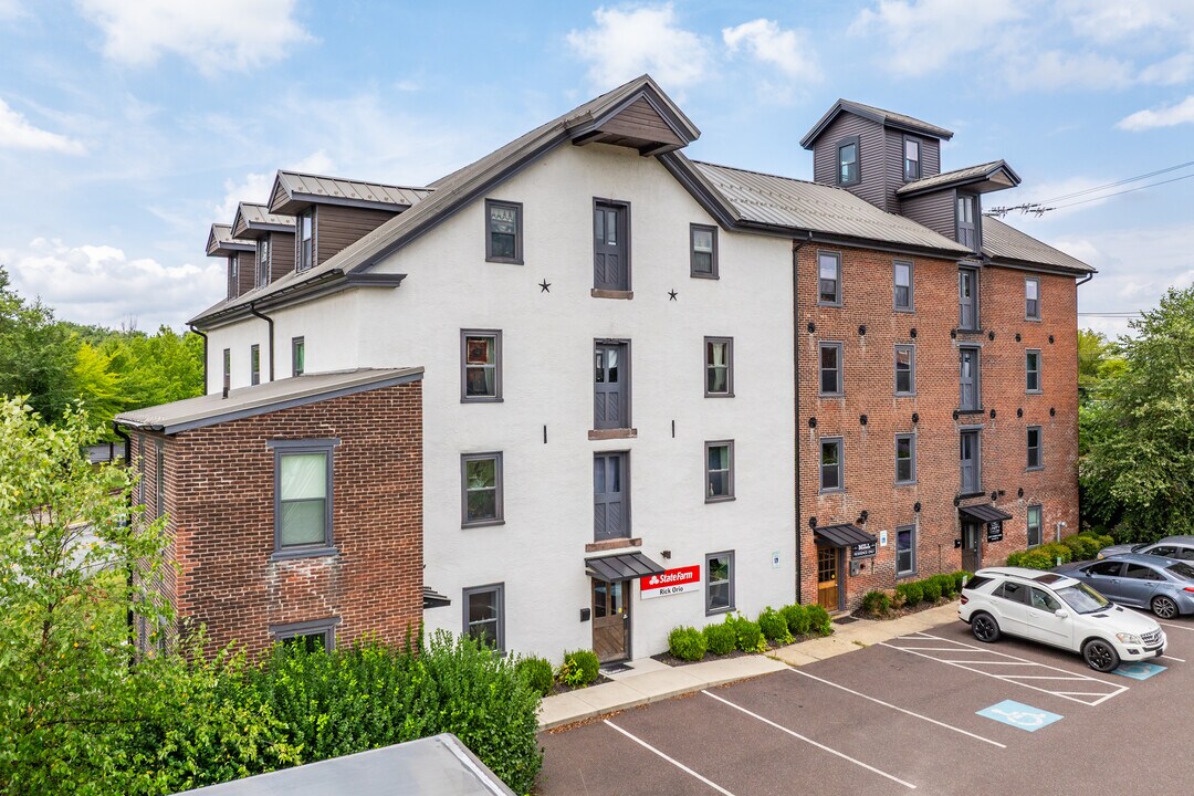 170 South St in Pottstown, PA - Building Photo