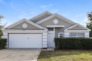 29006 Old Marsh End in Zephyrhills, FL - Building Photo