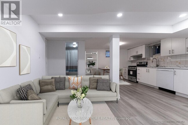 property at 2 Clevedon St