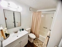 Oakland Hills | Single Story Apartment Homes in Margate, FL - Building Photo - Building Photo