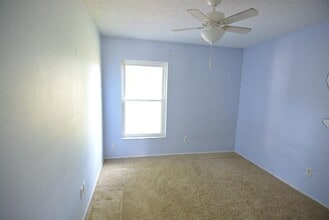 1135 Covington St in Oviedo, FL - Building Photo - Building Photo