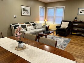 3964 Grandview Ave in Gurnee, IL - Building Photo