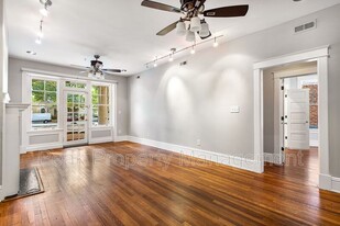 2806 Monument Ave in Richmond, VA - Building Photo