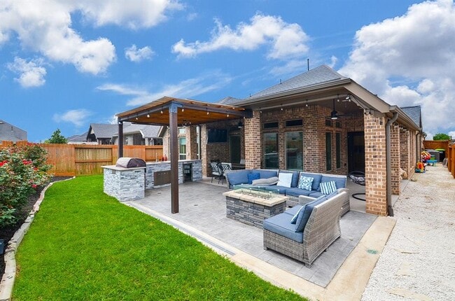 4515 Primrose Valley Ln