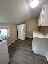 36 Woodward St, Unit 1 in Rochester, NY - Building Photo - Building Photo