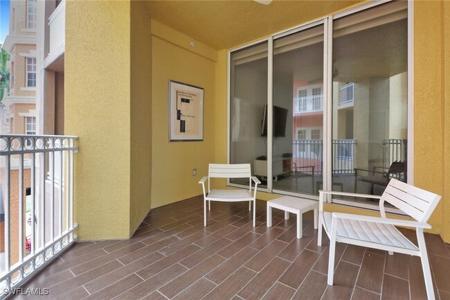 450 Bayfront Pl