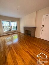 1033 Dempster St in Evanston, IL - Building Photo - Building Photo