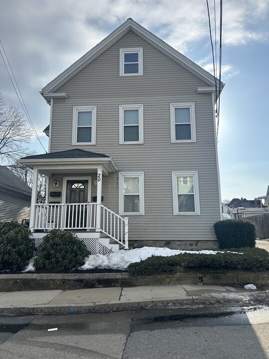 20 Gibbon St in Marlborough, MA - Building Photo