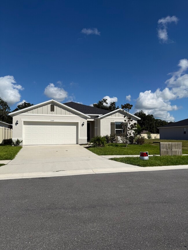 property at 2547 Zachary Taylor Wy