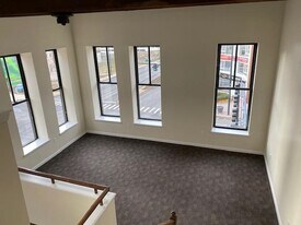 1181 Elm St in Manchester, NH - Building Photo