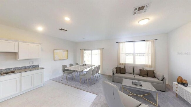 3277 Vesara Dr in Davenport, FL - Building Photo - Building Photo
