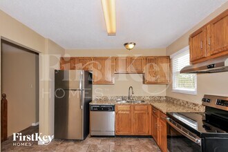 2605 Westminister Dr in St. Charles, MO - Foto de edificio - Building Photo