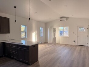 108 E 15th Ave in Post Falls, ID - Building Photo - Building Photo