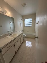 1207 Sumter St, Unit C in Leesburg, FL - Foto de edificio - Building Photo