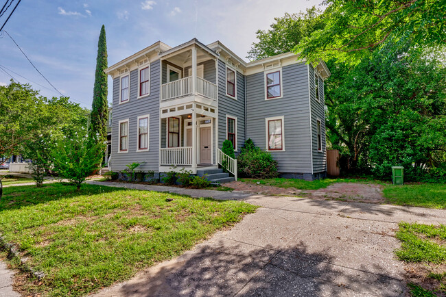 114 N 8th St in Wilmington, NC - Building Photo - Building Photo