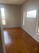 403 W 6th St in Delphos, OH - Foto de edificio - Building Photo