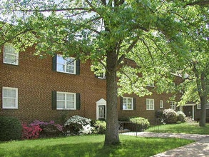 Parkland Village Apartments in District Heights, MD - Building Photo - Building Photo