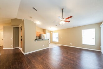 13918 Valleybrooke Ln in Orlando, FL - Building Photo - Building Photo