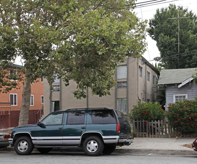 706 S 9th St in San Jose, CA - Foto de edificio - Building Photo