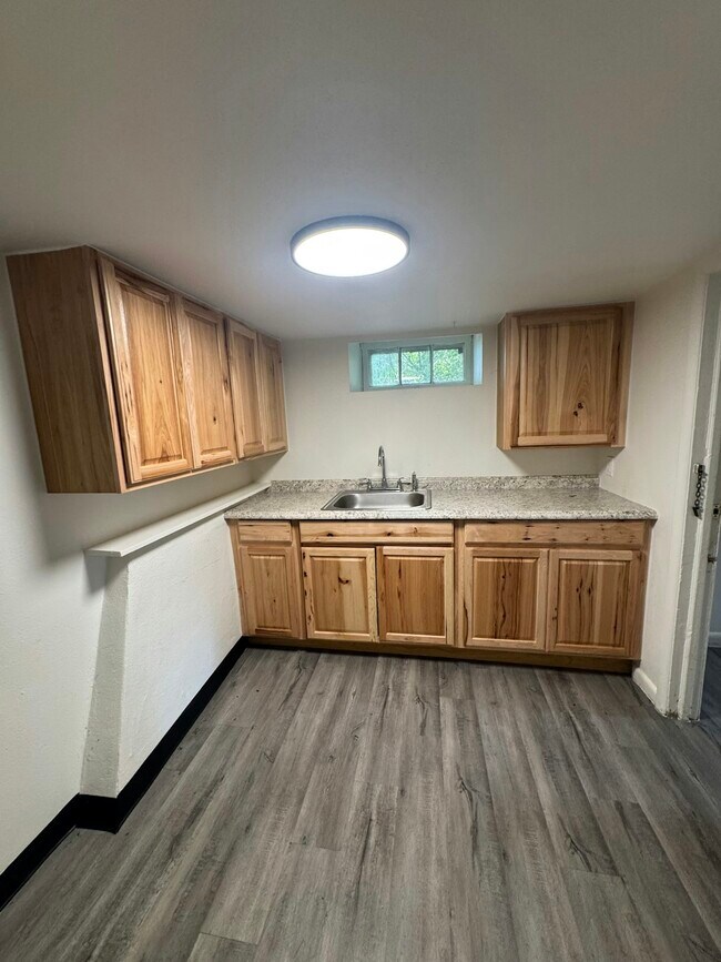 1213 Quincy St in Rapid City, SD - Building Photo - Building Photo