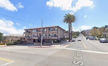 785 W 19th St in Los Angeles, CA - Building Photo - Building Photo