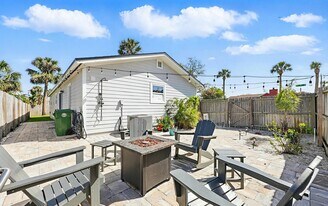 816 5th St S in Jacksonville Beach, FL - Building Photo