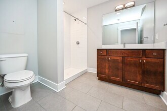 515 E 12th St in Cincinnati, OH - Building Photo - Building Photo