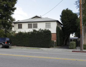 6254 Whitsett Ave in North Hollywood, CA - Building Photo - Building Photo