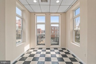 2129 N Charles St in Baltimore, MD - Building Photo - Building Photo