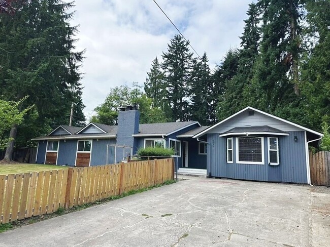 property at 4529 Crescent Ave