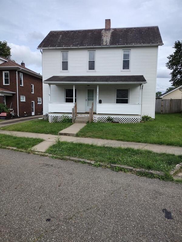 property at 149 9th St NE