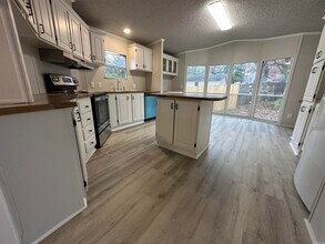 2712 Spring St in Hot Springs National Park, AR - Building Photo - Building Photo