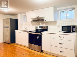 43 Dunblaine Ave in Toronto, ON - Building Photo - Building Photo