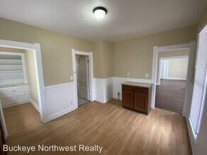 409 Eastern Ave in Toledo, OH - Building Photo - Building Photo