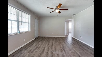 1526 28th St N in St. Petersburg, FL - Building Photo - Building Photo