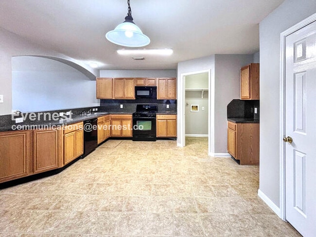 25407 Barmby Dr in Tomball, TX - Building Photo - Building Photo
