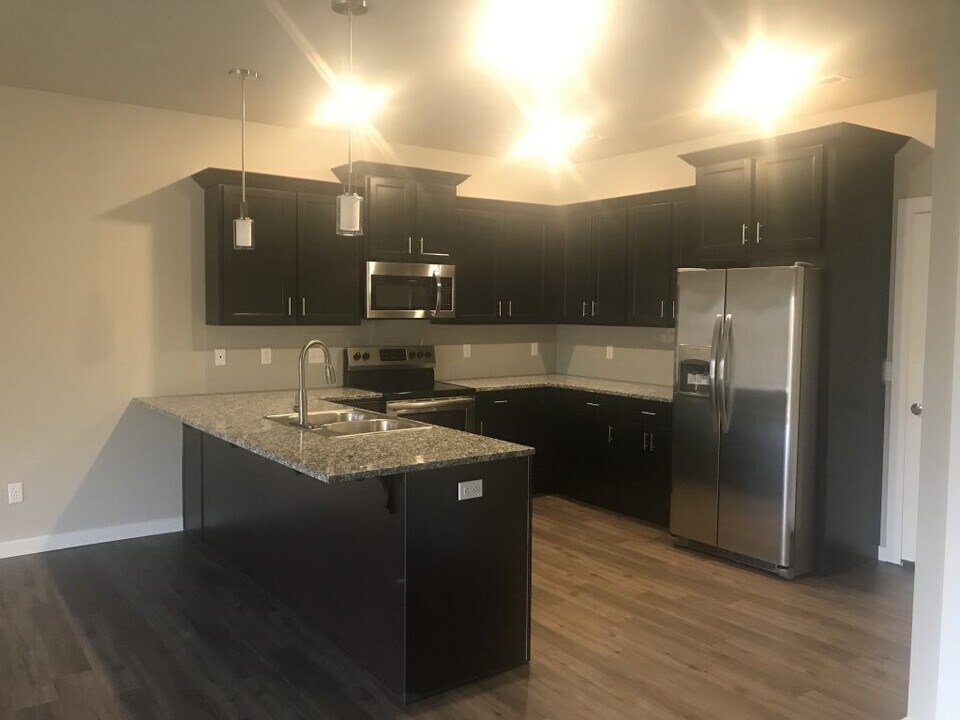 3267 W Reese in Springfield, MO - Building Photo
