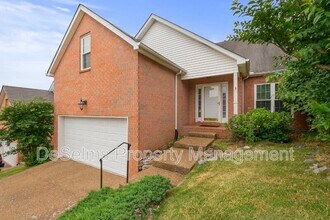 7037 Mooreland Ct in Brentwood, TN - Building Photo - Building Photo