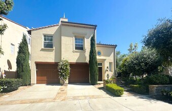 41 Midnight Sky in Irvine, CA - Building Photo - Building Photo