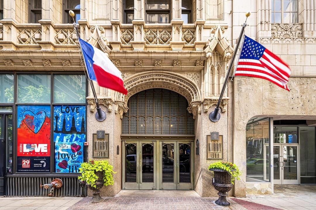 The Kirby in Dallas, TX - Foto de edificio