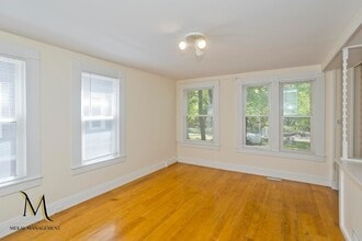 208-210-210 Fort Pleasant Ave in Springfield, MA - Building Photo - Building Photo