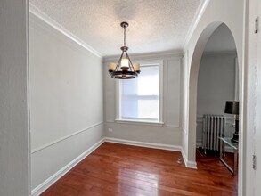 447 W Surf St in Chicago, IL - Building Photo - Building Photo