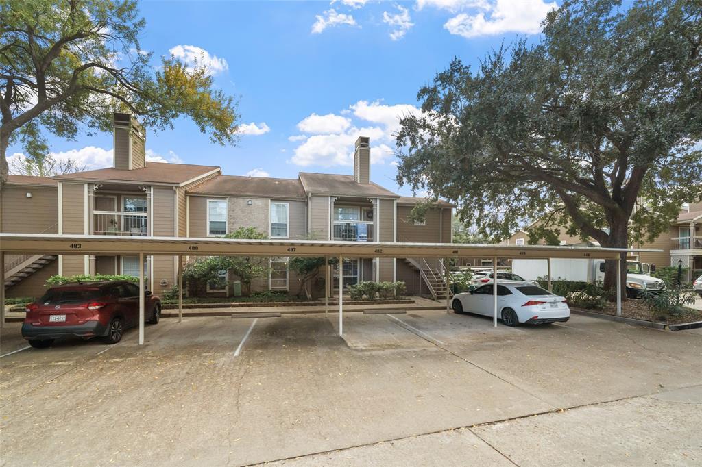 1880 White Oak Dr in Houston, TX - Building Photo