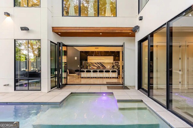 818 Verner St NW in Atlanta, GA - Building Photo - Building Photo