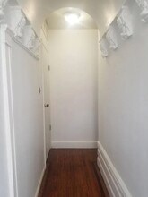 10 Parkside Ct, Unit 2 in Brooklyn, NY - Building Photo - Building Photo