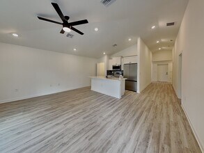 3211 3rd St SW in Lehigh Acres, FL - Building Photo - Building Photo